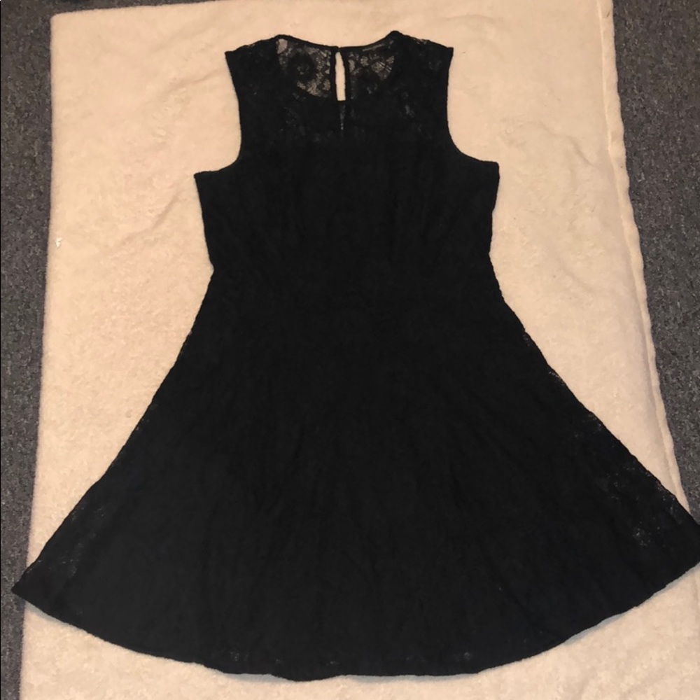 Black, lace dress